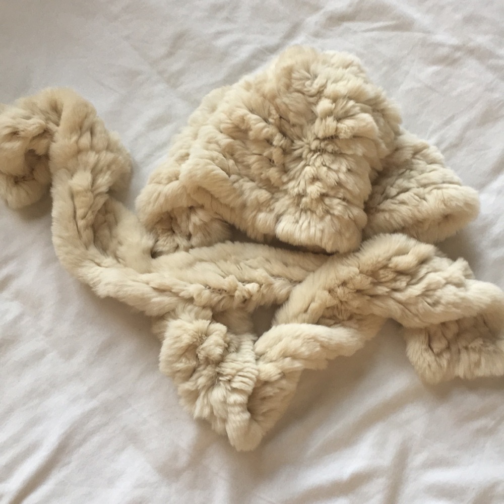 Rabbit fur hood scarf
